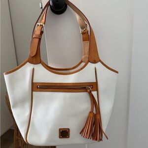 Dooney & Bourke Bag